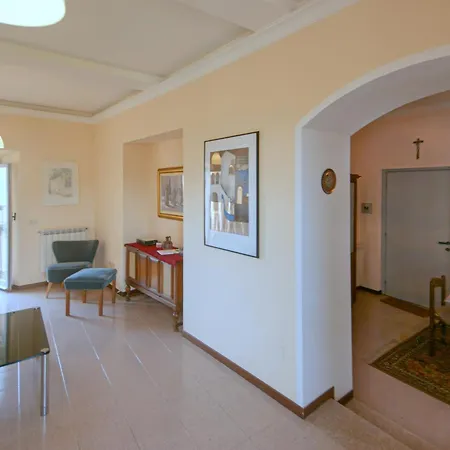 Apartment Casa Dei Poeti Carducci - Two-room For 4 People *