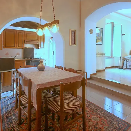 Casa Dei Poeti Carducci - Two-room For 4 People Appartement