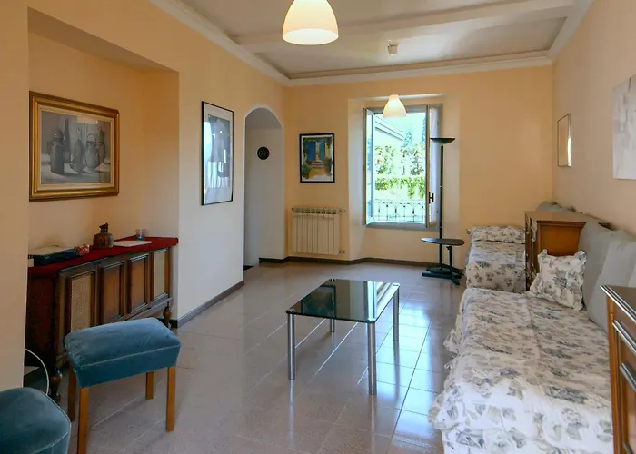 Casa Dei Poeti Carducci - Two-room For 4 People Lägenhet